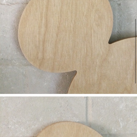 DISNEY Mickey Mouse Wall Hooks Wooden Wall Mount - NWT - Picture 3 of 9